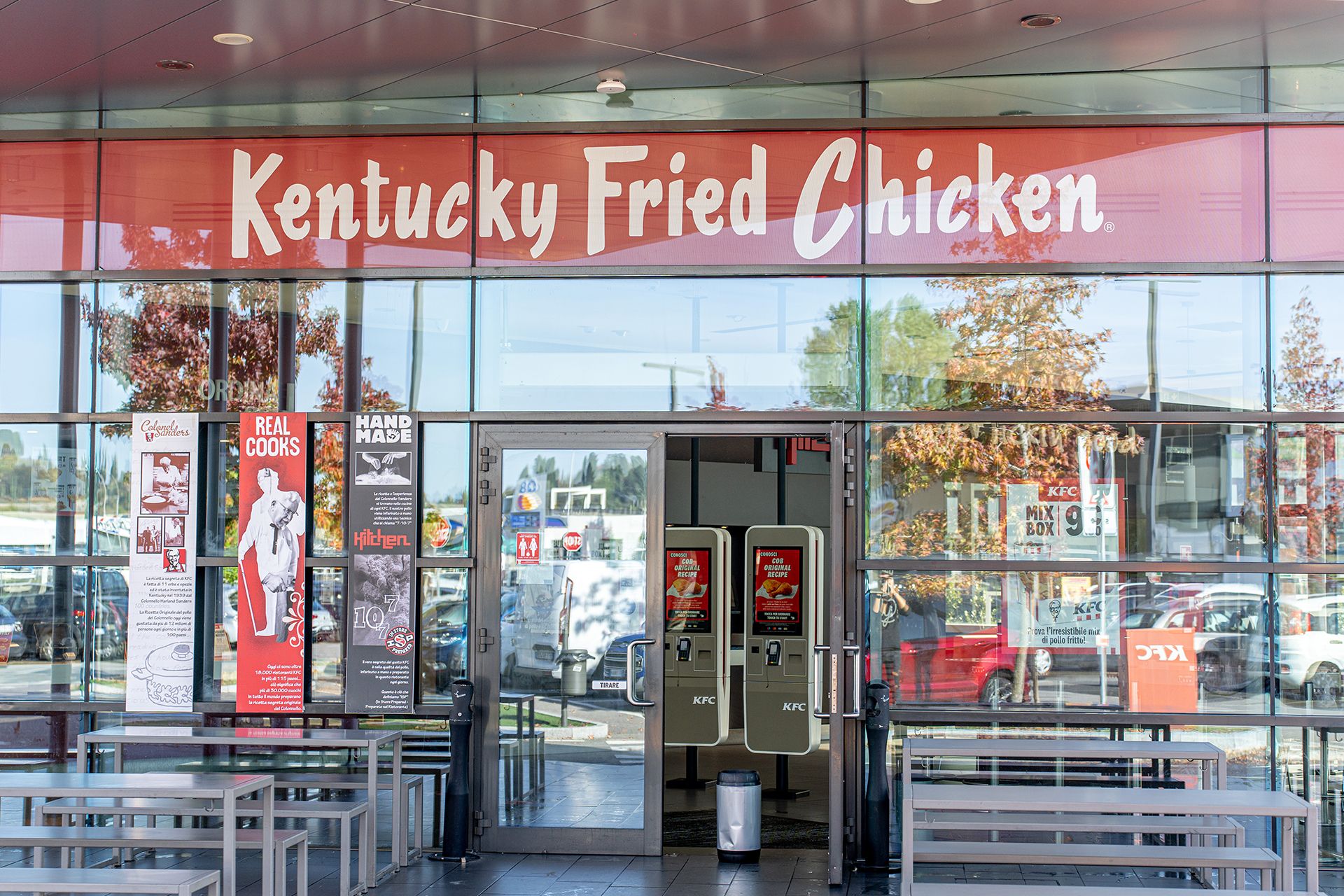 Porta di Ingresso kfc