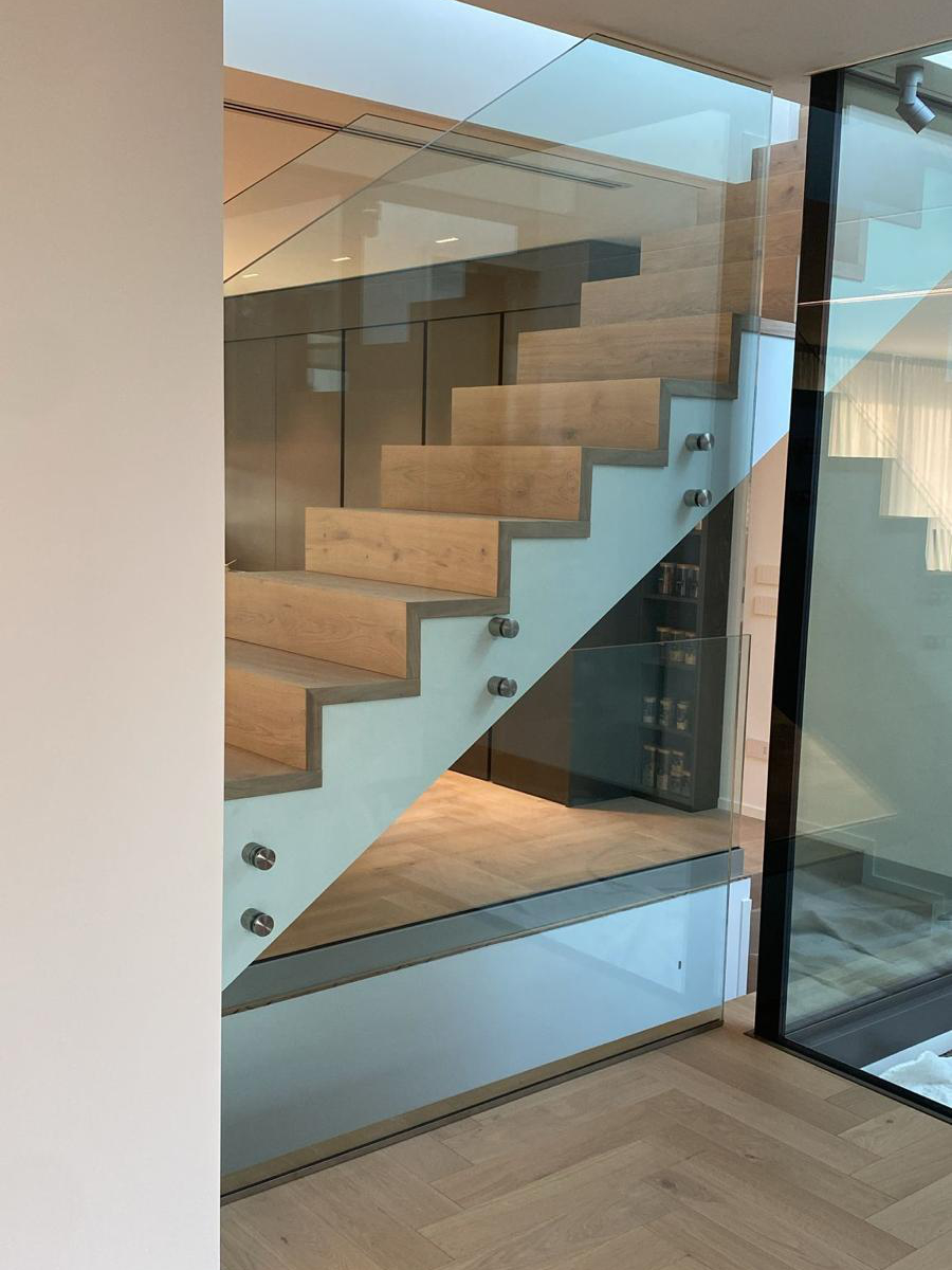 Frangisole in alluminio