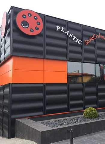 Plastic Stratosfera